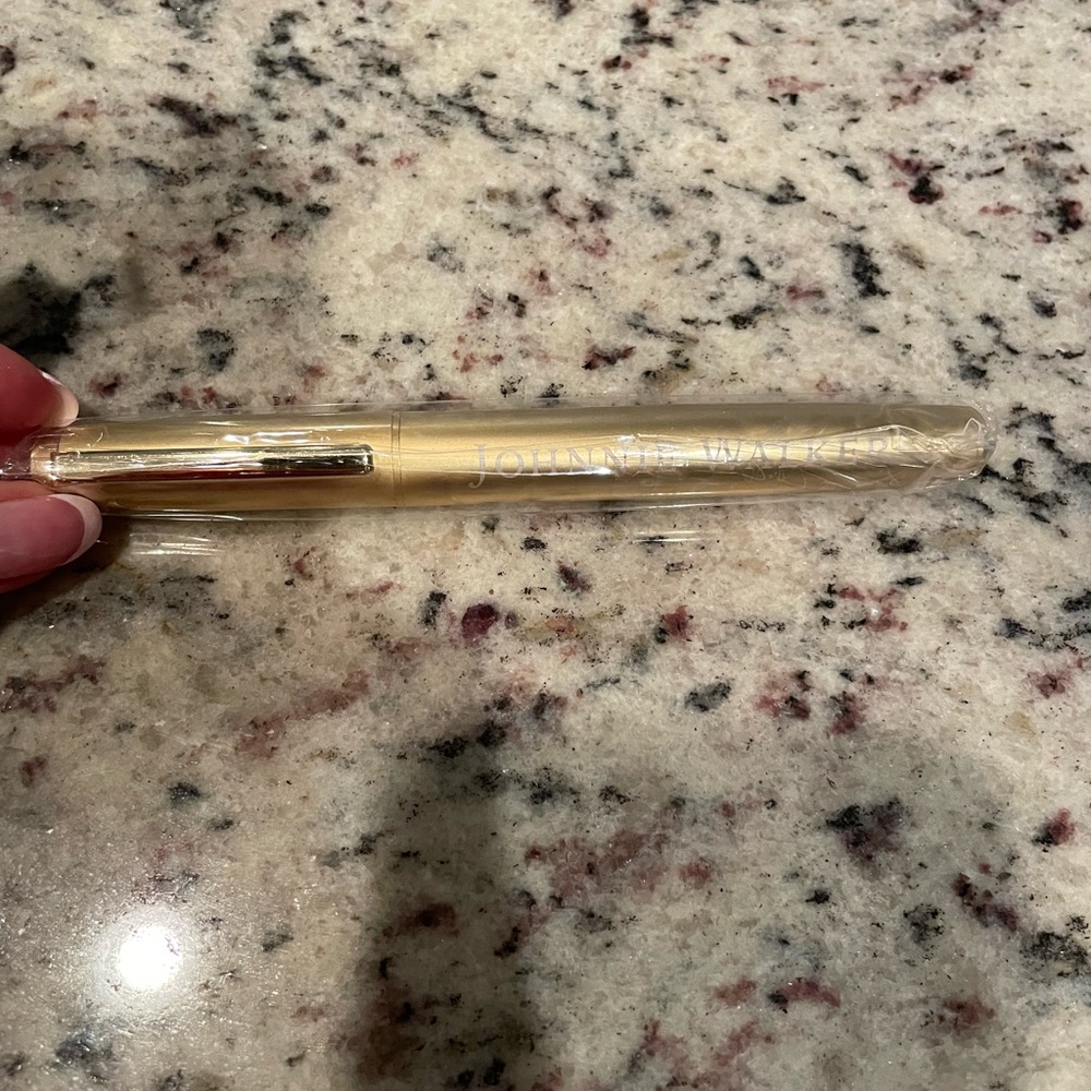Johnny walker blue label boxes and NWT PEN
